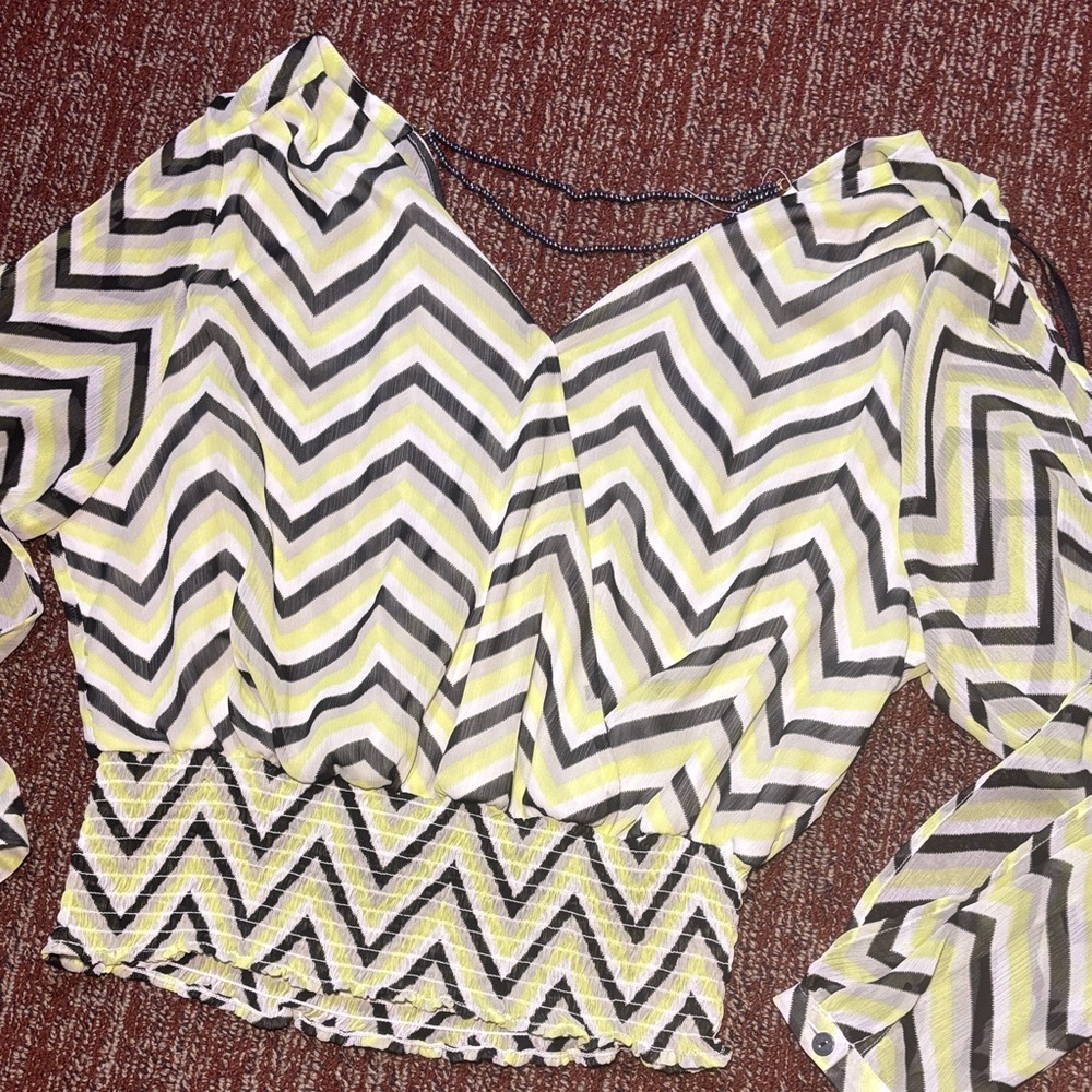 V neck long sleeve faux wrap chevron blouse smocked beaded open back large